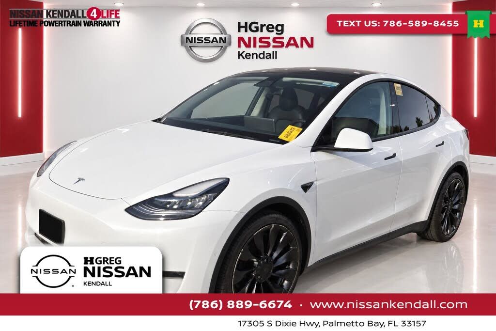 2022 TESLA Model Y