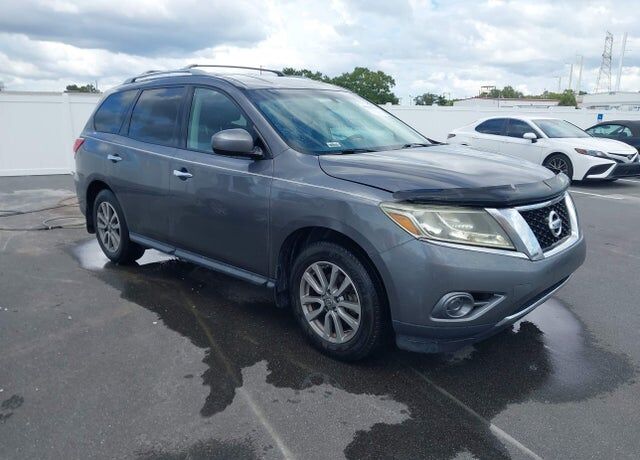 2016 NISSAN Pathfinder
