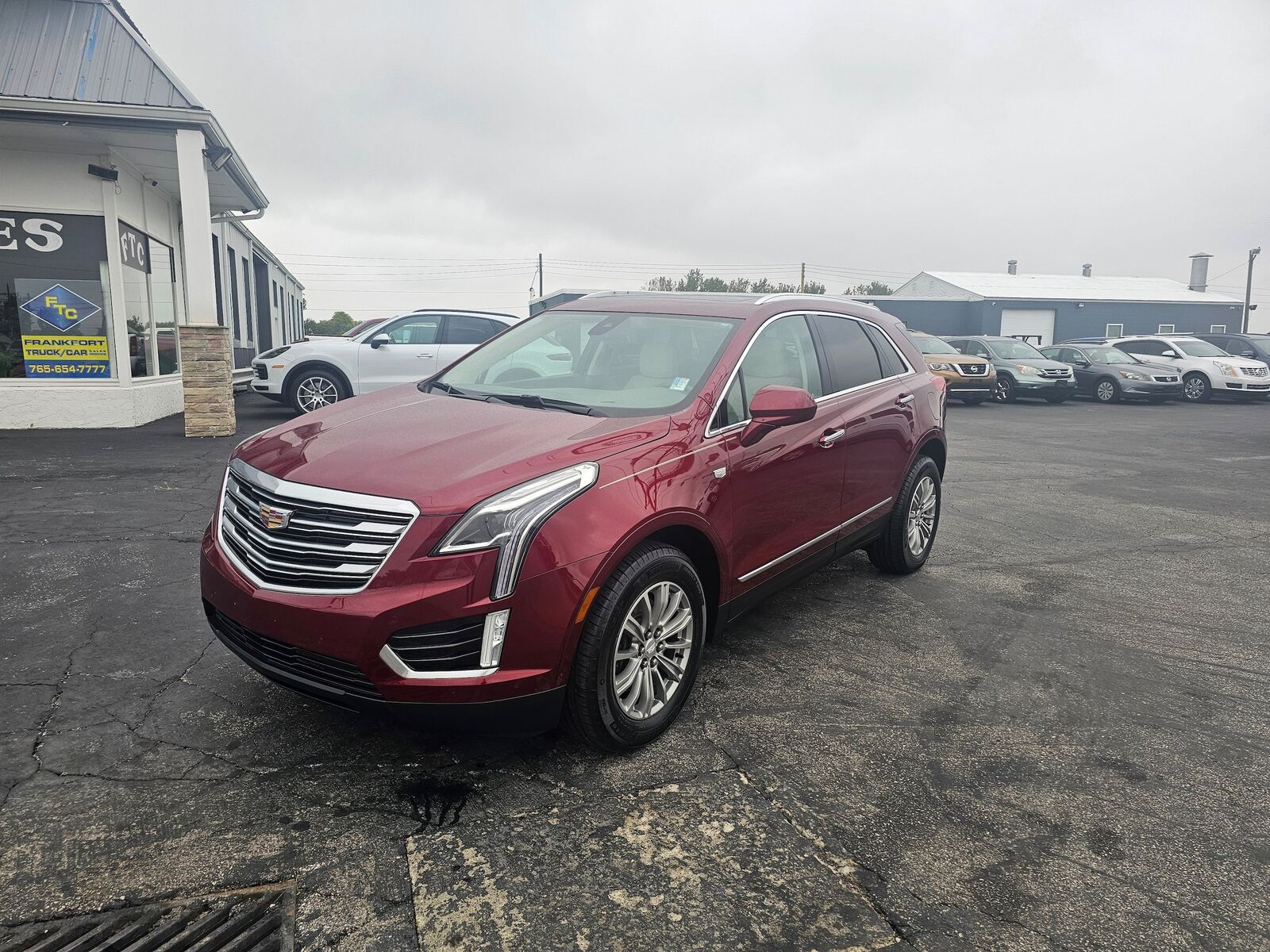 2017 CADILLAC XT5