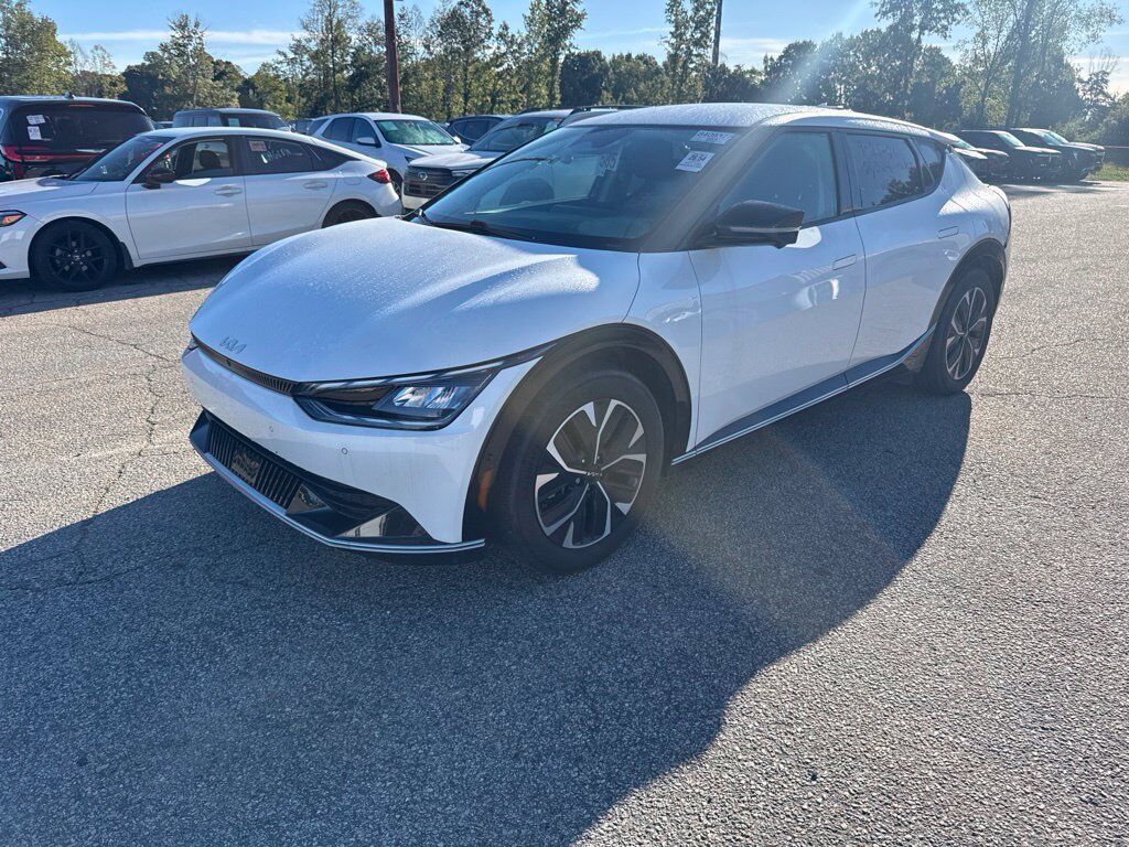 2023 KIA EV6