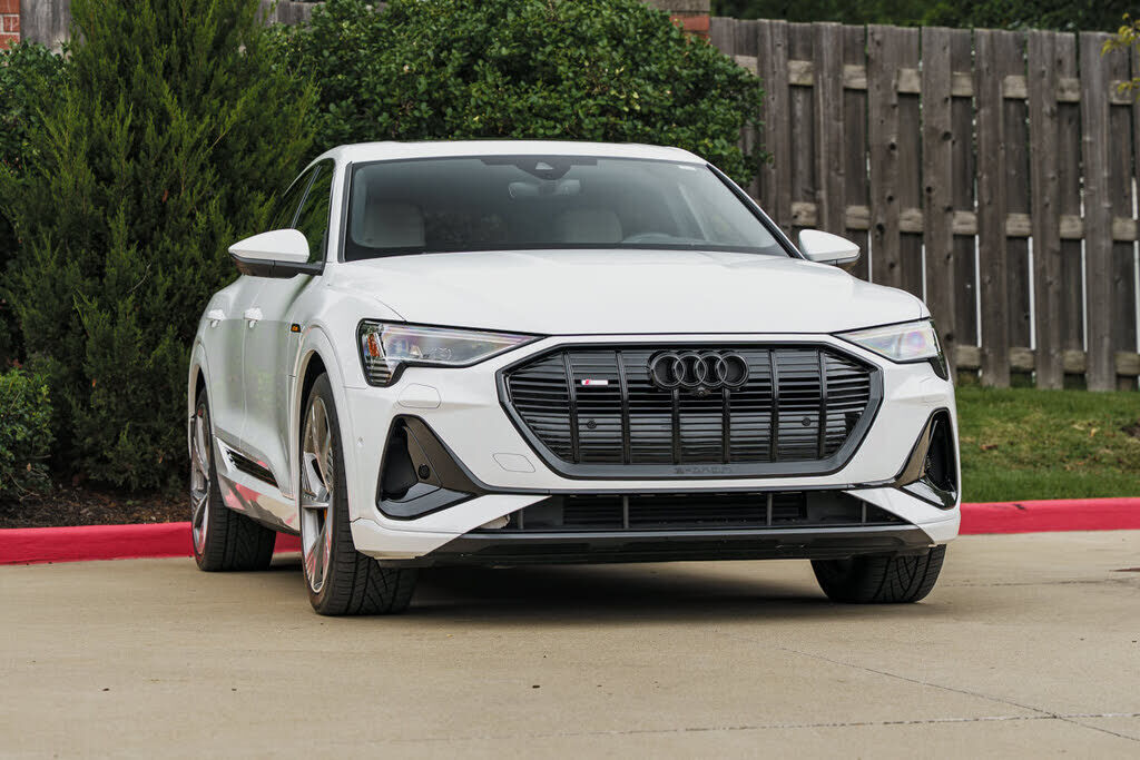 2023 AUDI e-tron Sportback