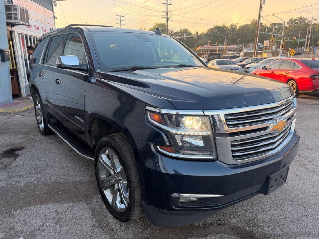 2017 CHEVROLET Tahoe