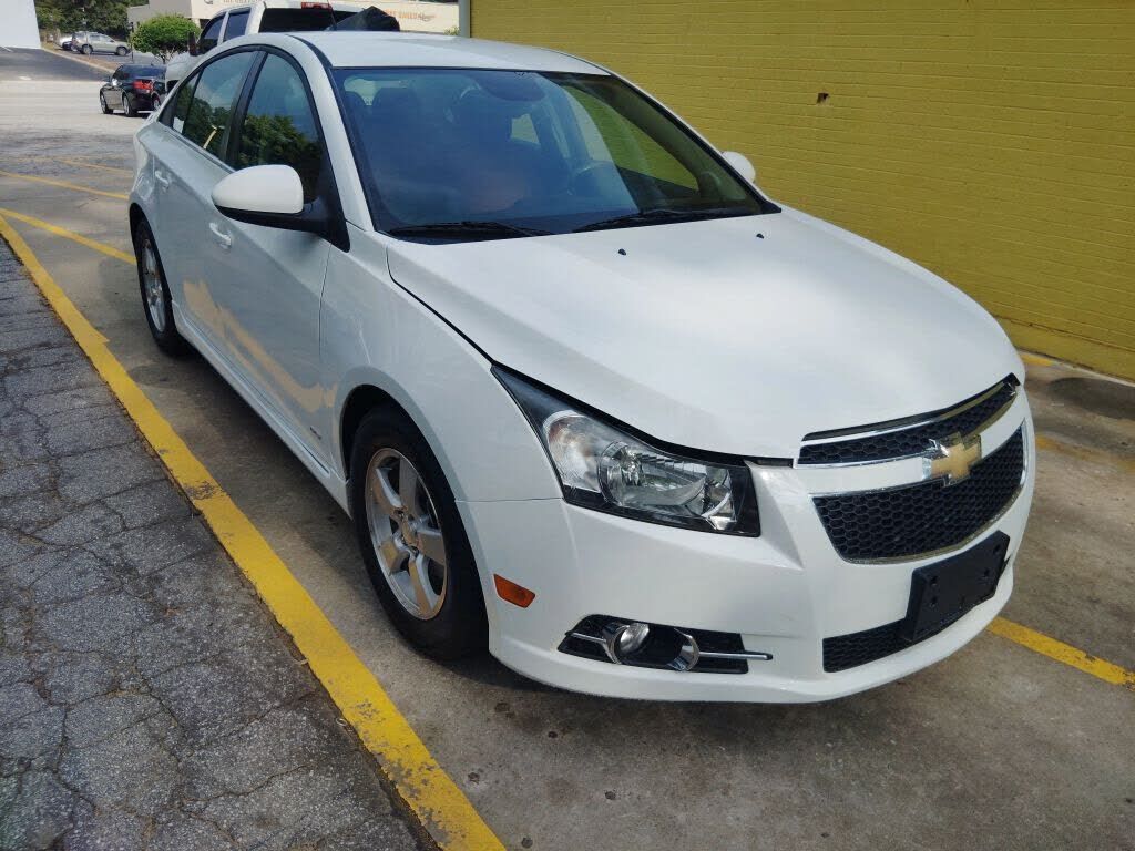 2013 CHEVROLET Cruze