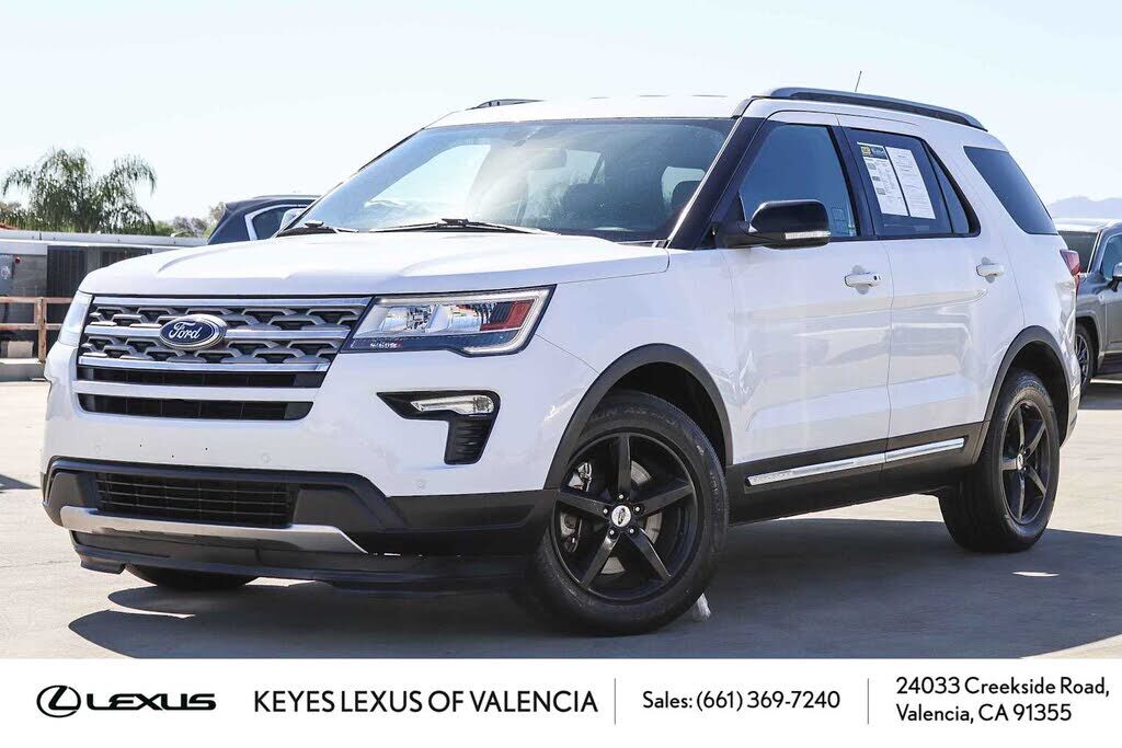 2018 FORD Explorer