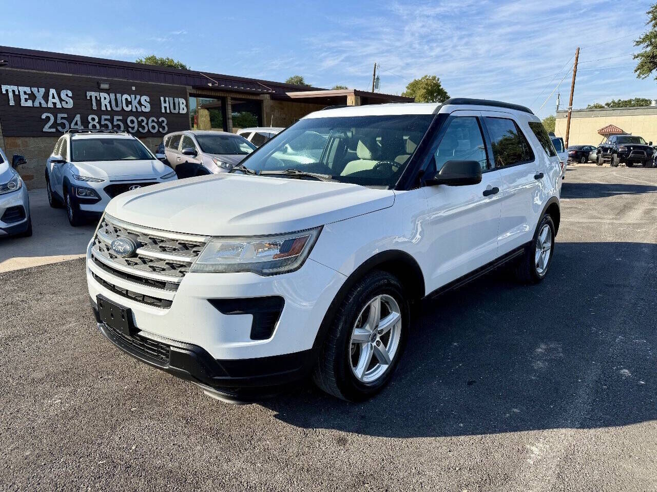 2018 FORD Explorer