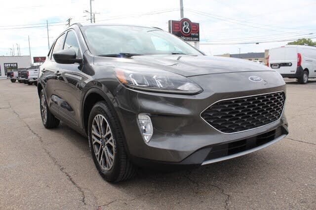2020 FORD Escape