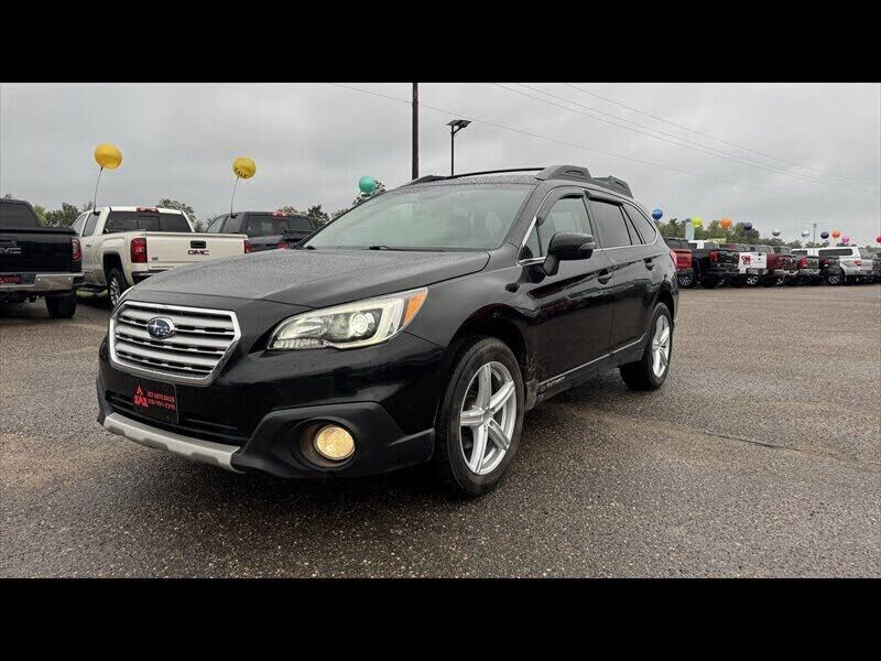 2015 SUBARU Outback