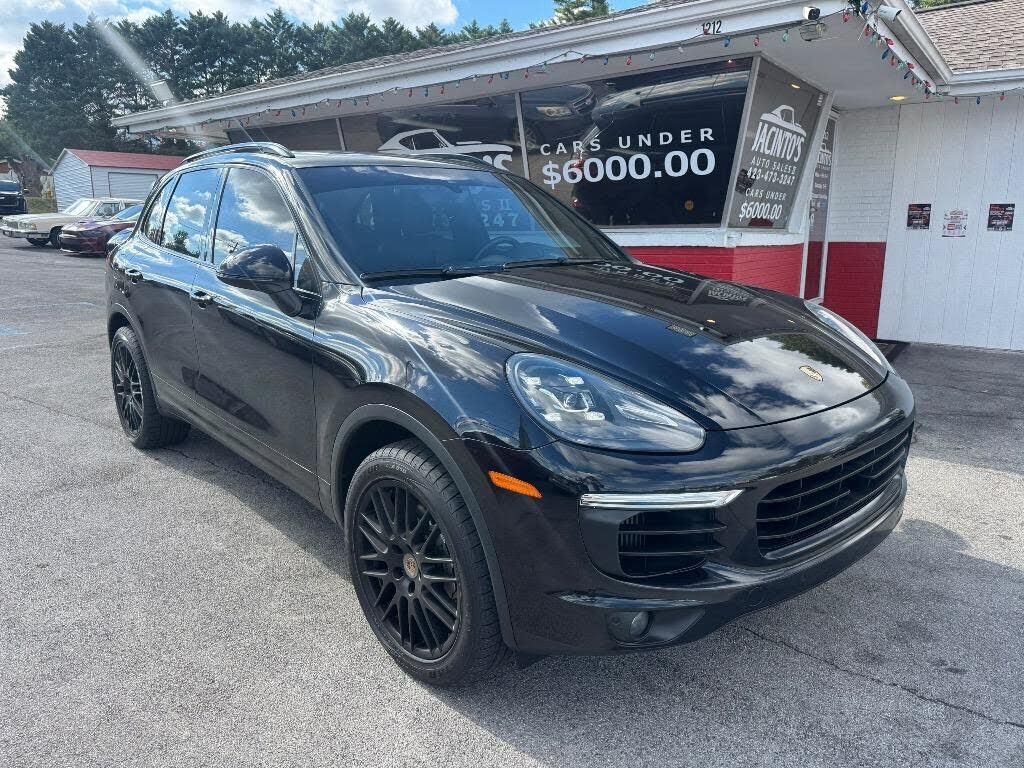 2016 PORSCHE Cayenne