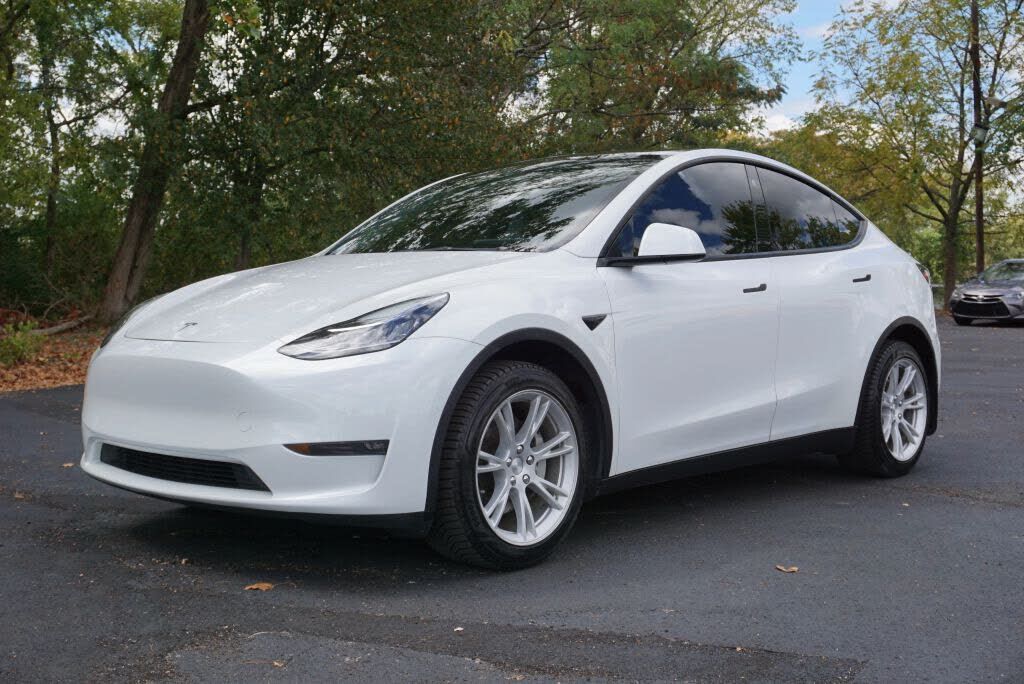 2021 TESLA Model Y