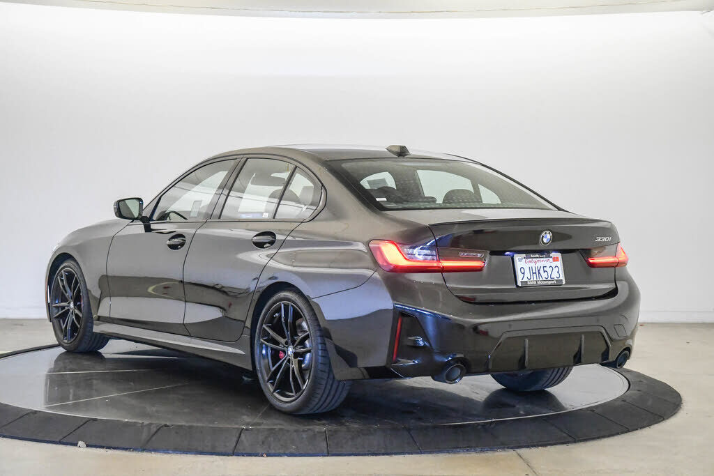 2024 BMW 330i