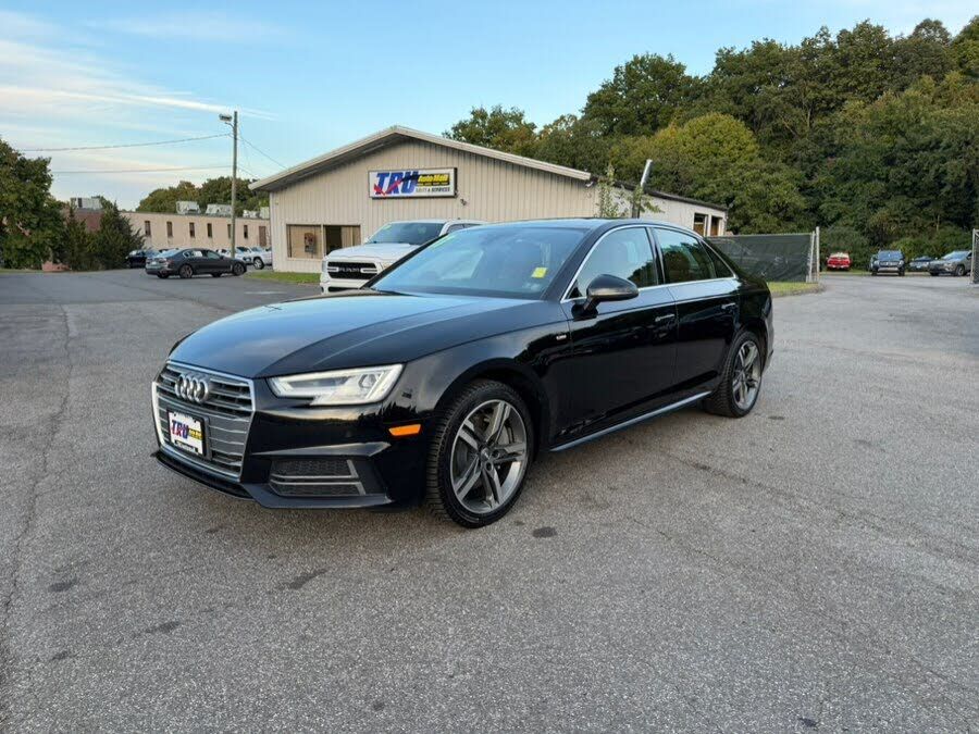 2017 AUDI A4