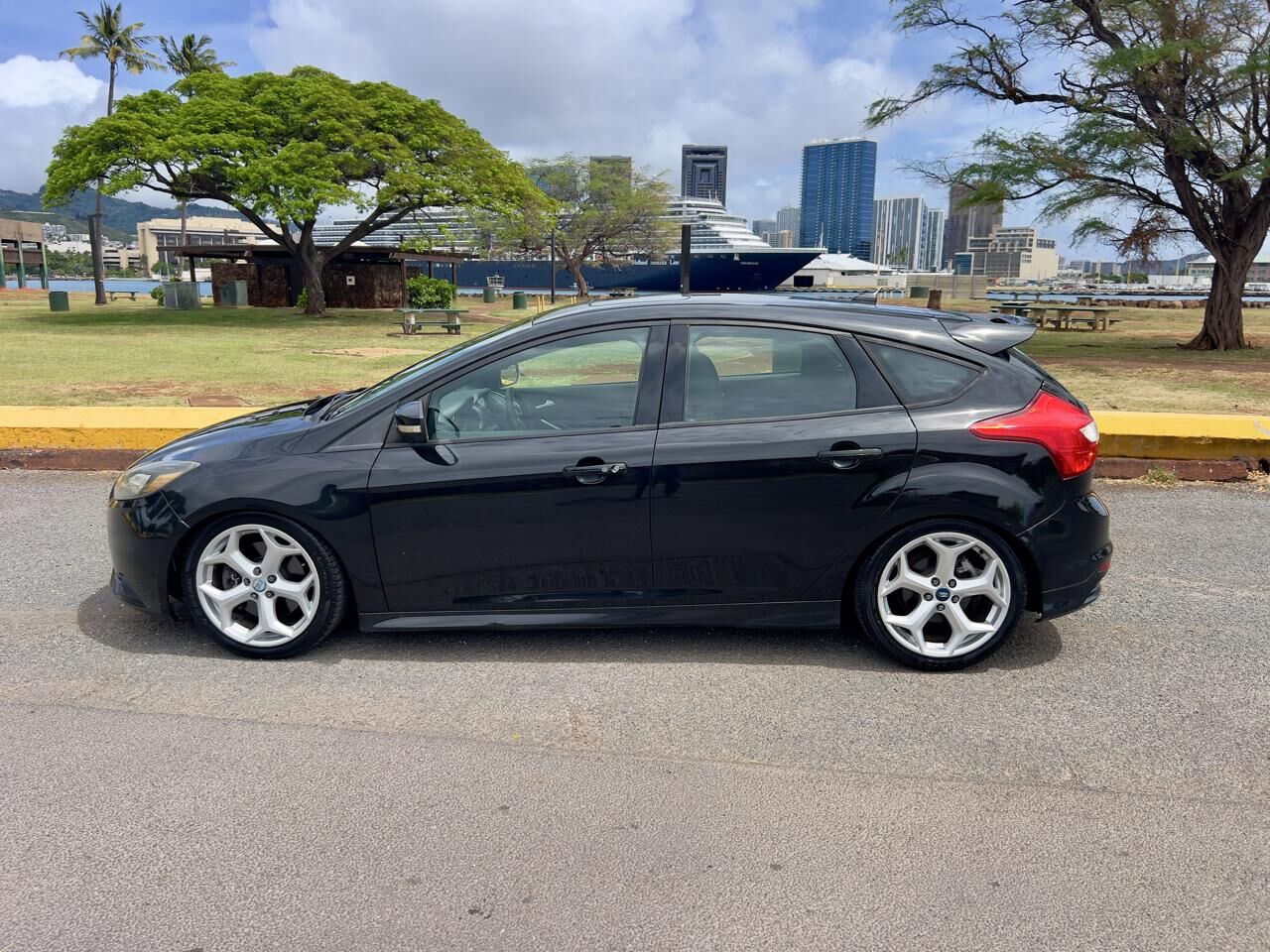 2013 FORD Focus
