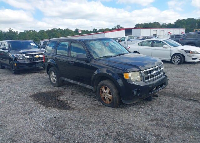 2011 FORD Escape