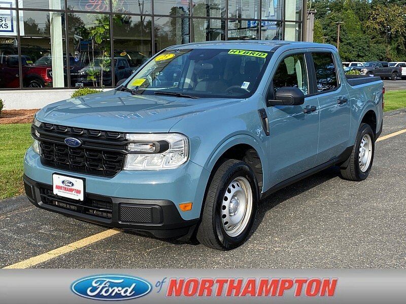 2023 FORD Maverick