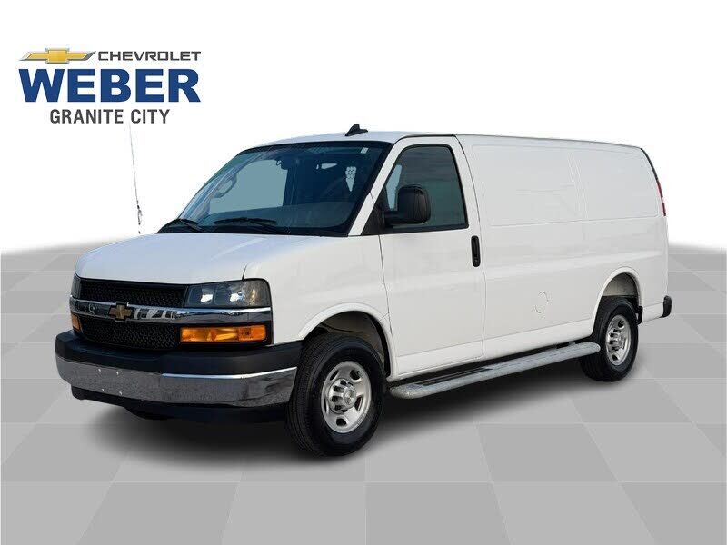 2025 CHEVROLET Express