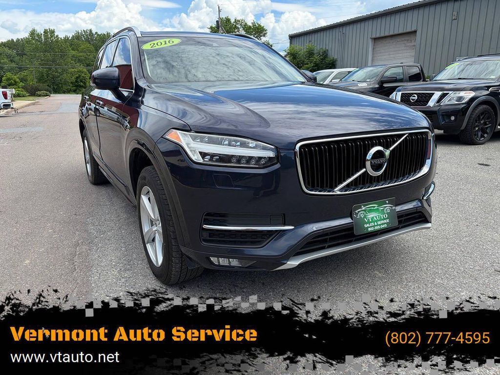 2016 VOLVO XC90