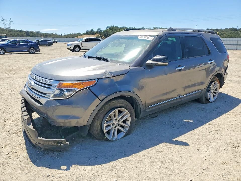 2012 FORD Explorer