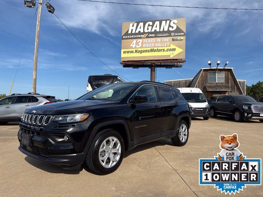 2024 JEEP Compass