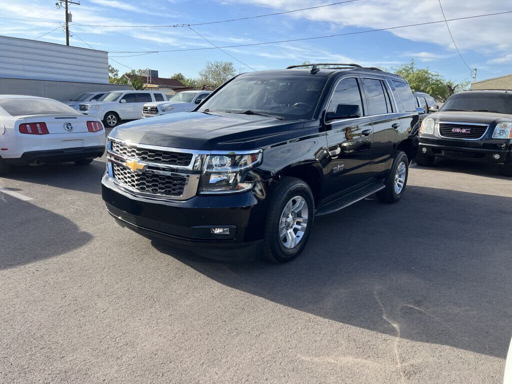 2017 CHEVROLET Tahoe