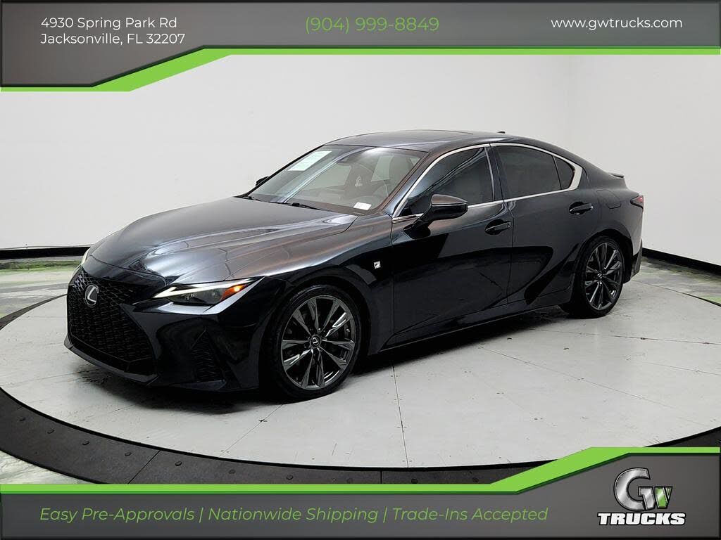 2021 LEXUS IS