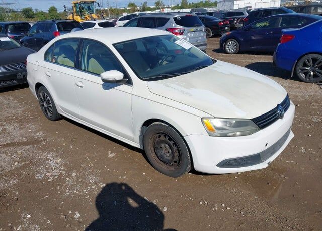 2013 VOLKSWAGEN Jetta
