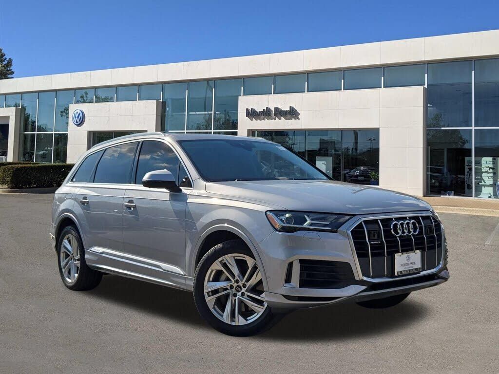 2022 AUDI Q7