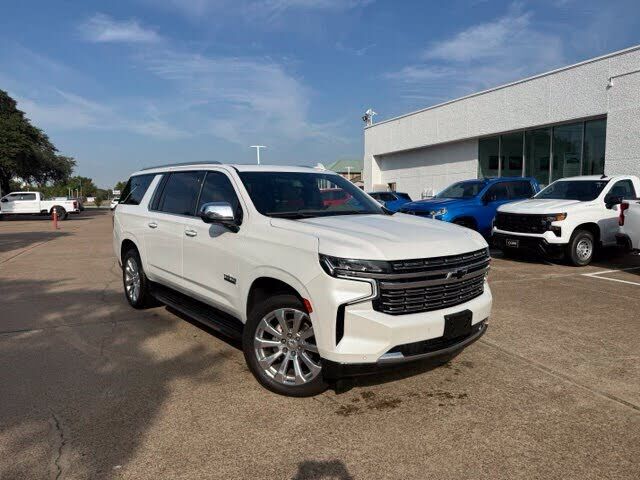 2021 CHEVROLET Suburban