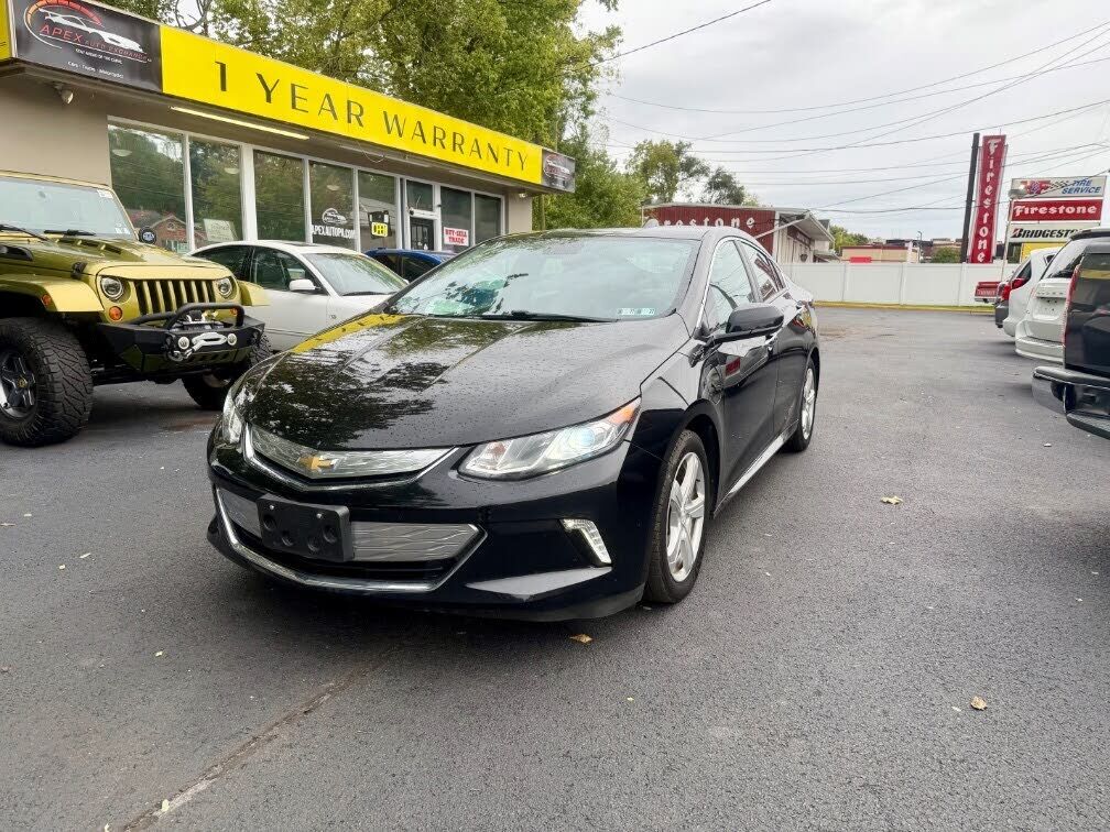 2017 CHEVROLET Volt