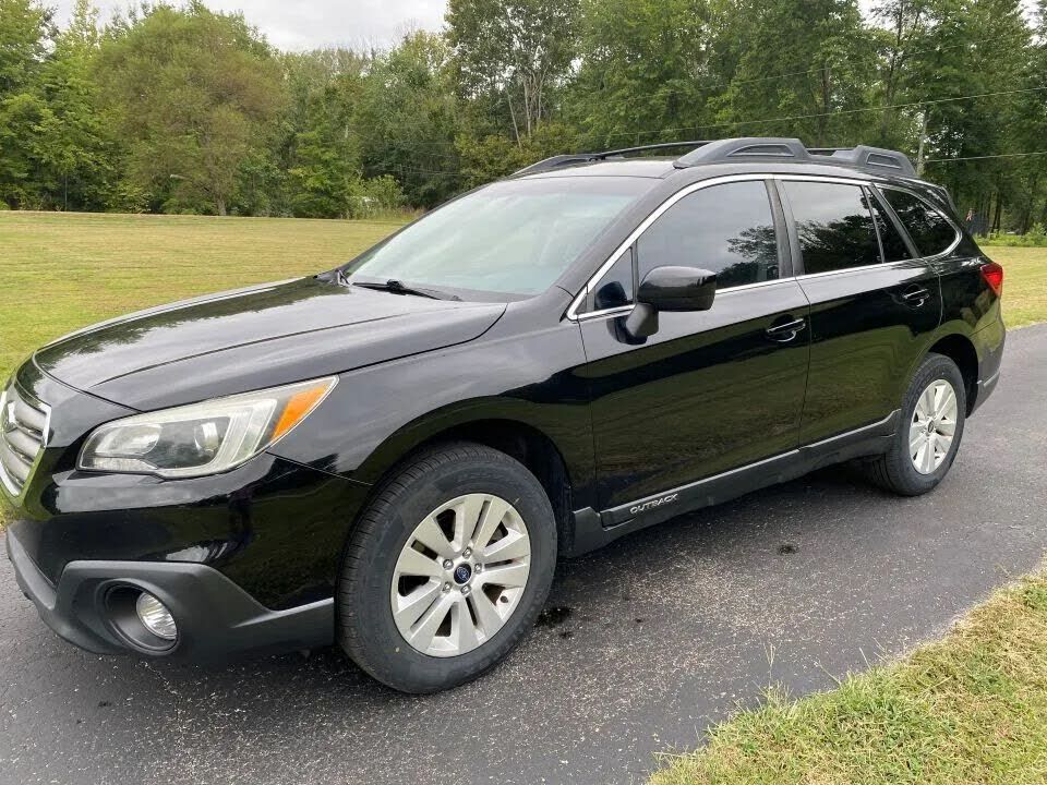 2017 SUBARU Outback