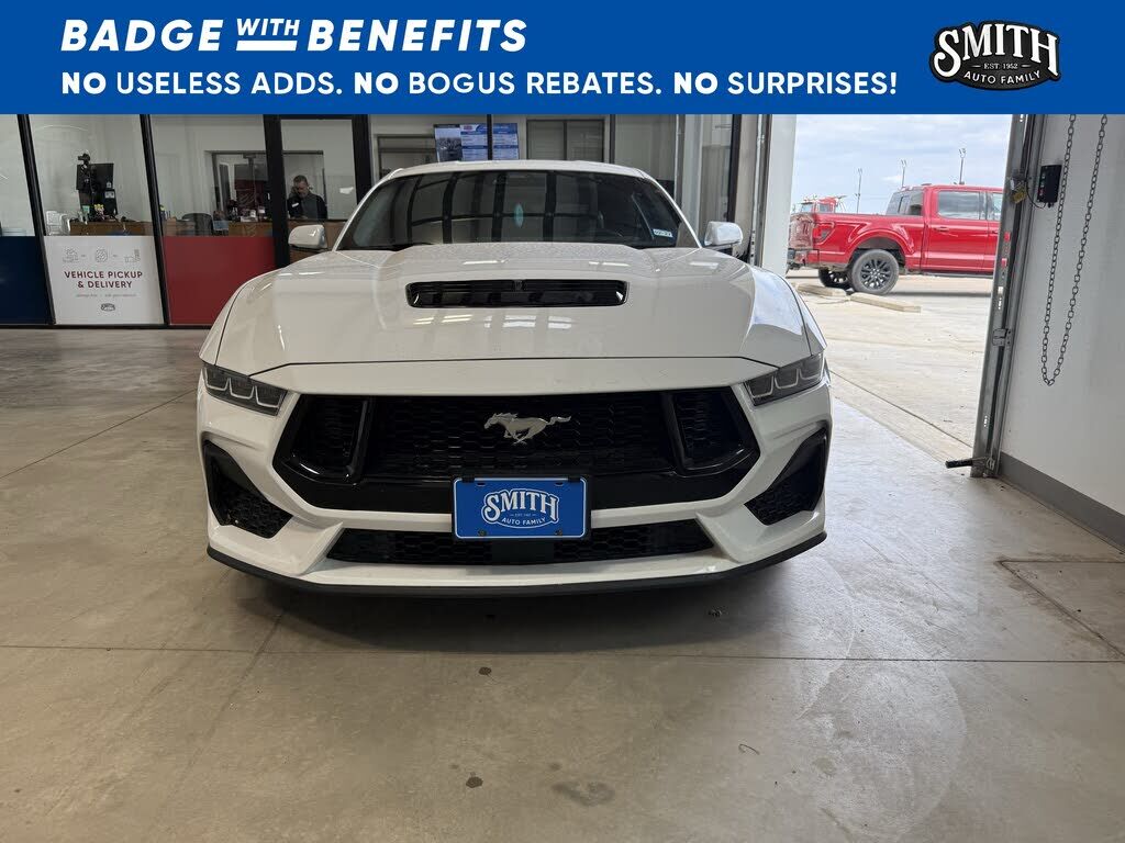 2024 FORD Mustang