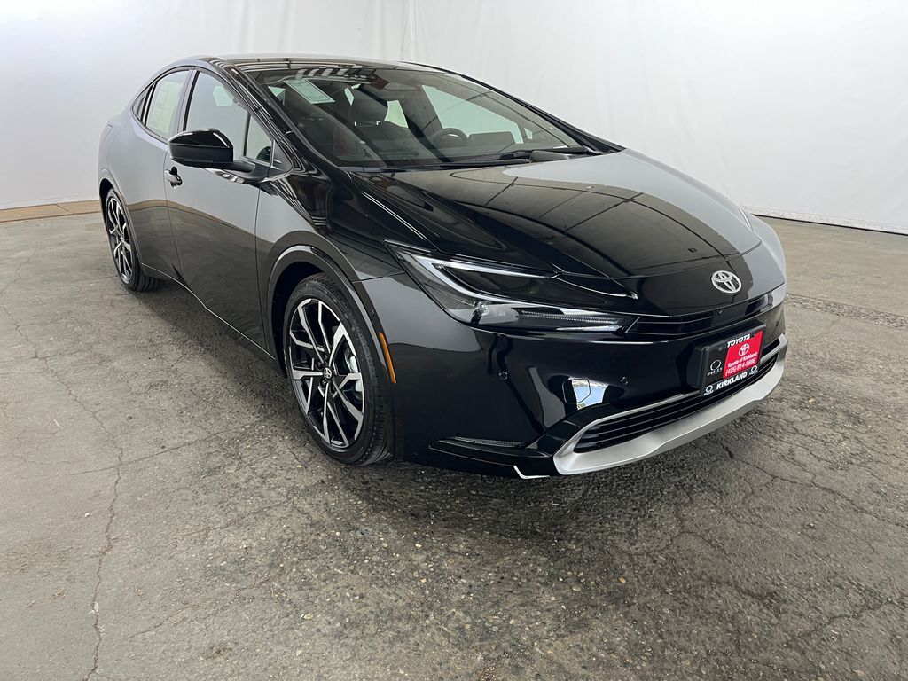 2027 TOYOTA Prius