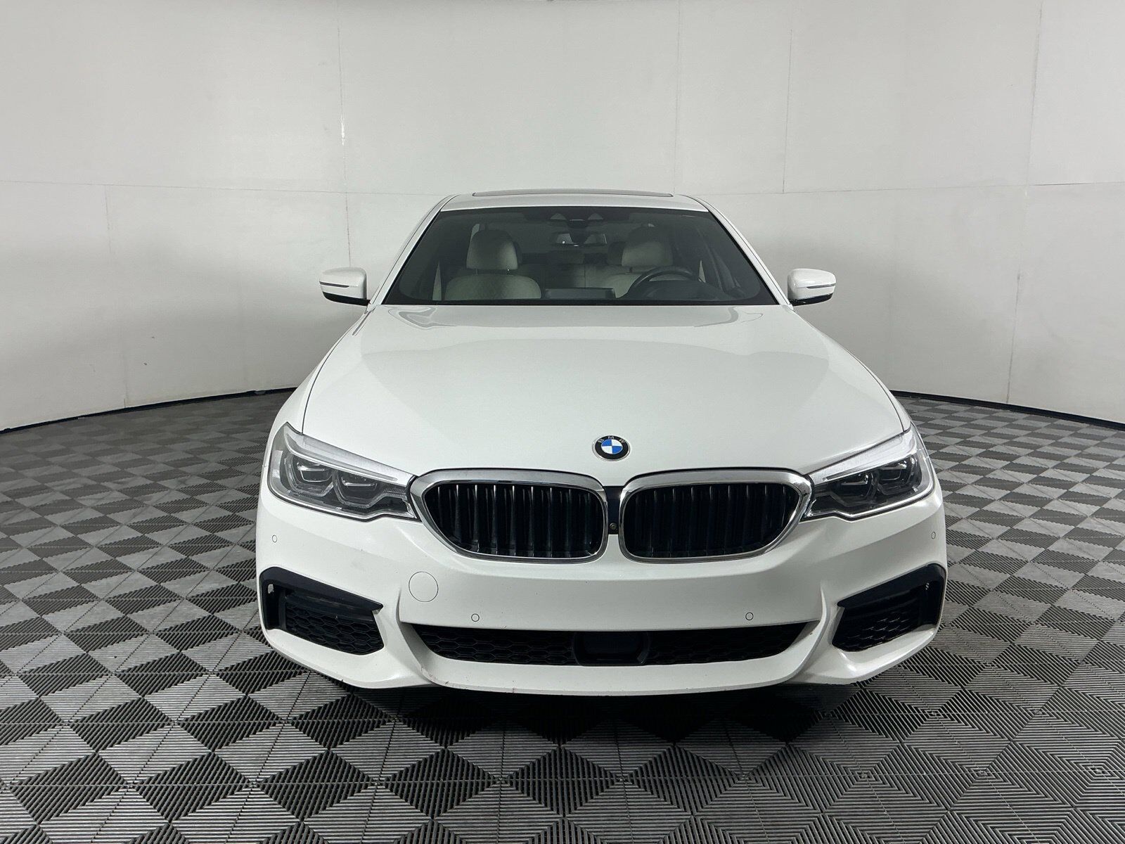 2019 BMW 540i