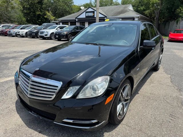 2012 MERCEDES-BENZ E-Class