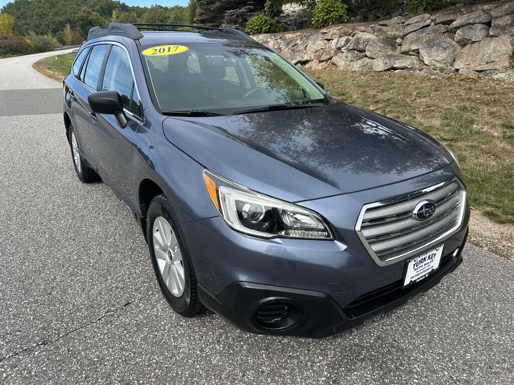 2017 SUBARU Outback