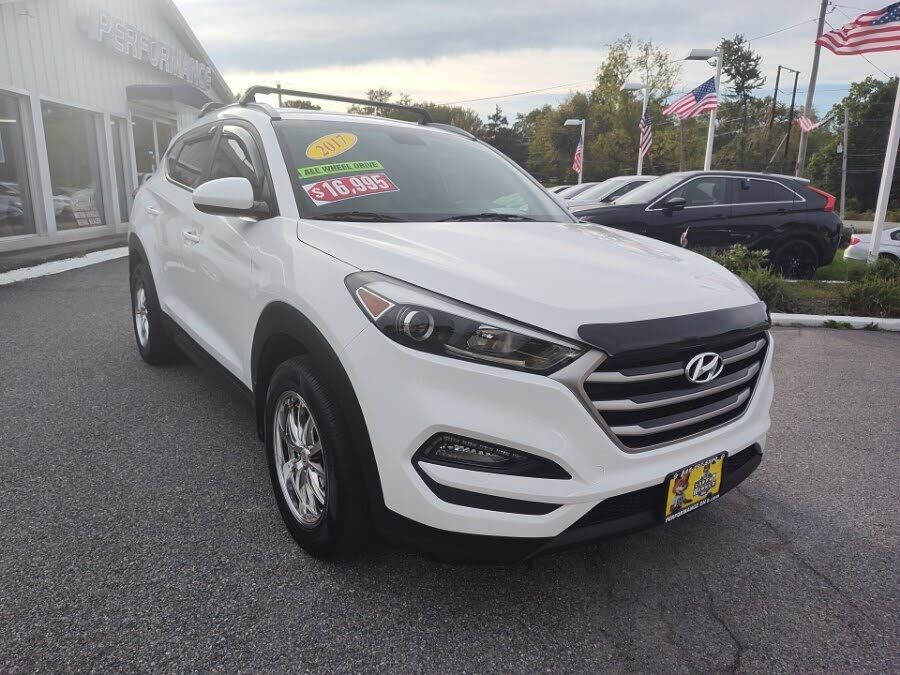 2017 HYUNDAI Tucson