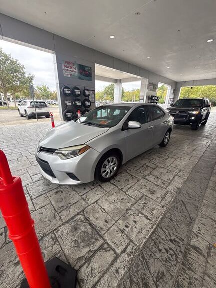 2016 TOYOTA Corolla