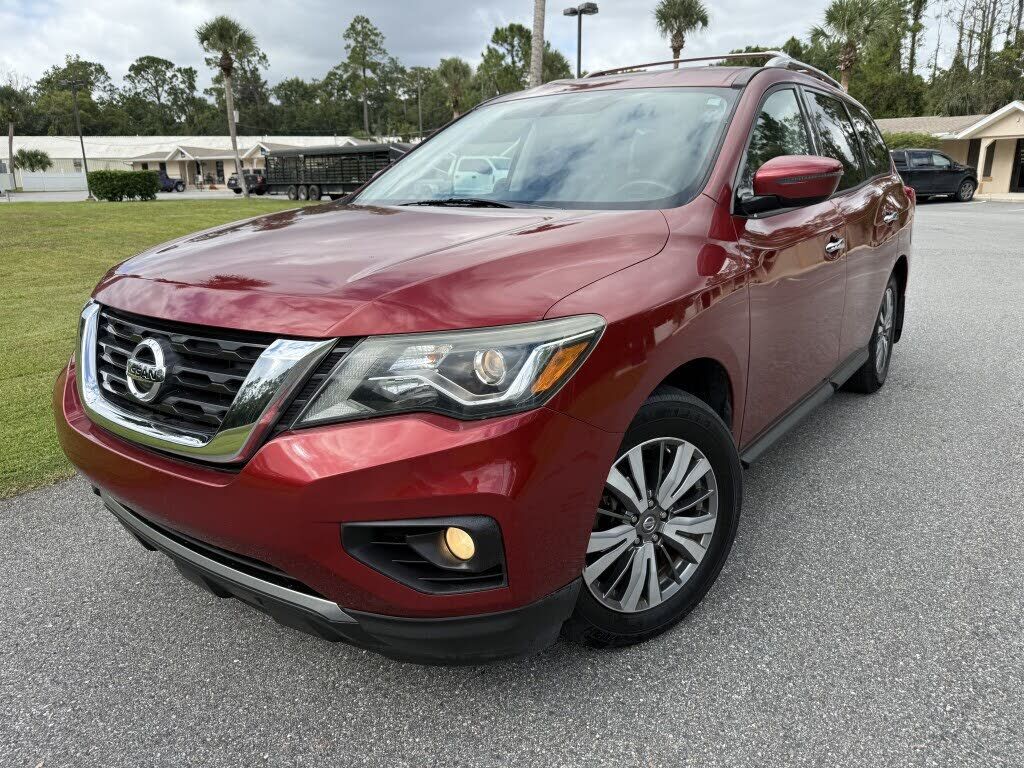 2017 NISSAN Pathfinder