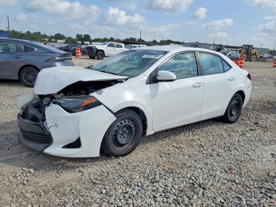 2017 TOYOTA Corolla