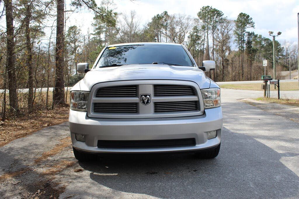 2012 DODGE Ram