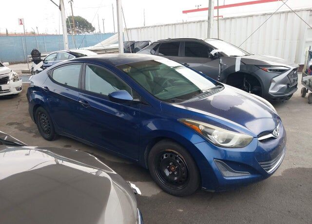 2015 HYUNDAI Elantra