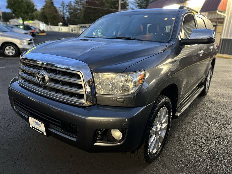 2012 TOYOTA Sequoia