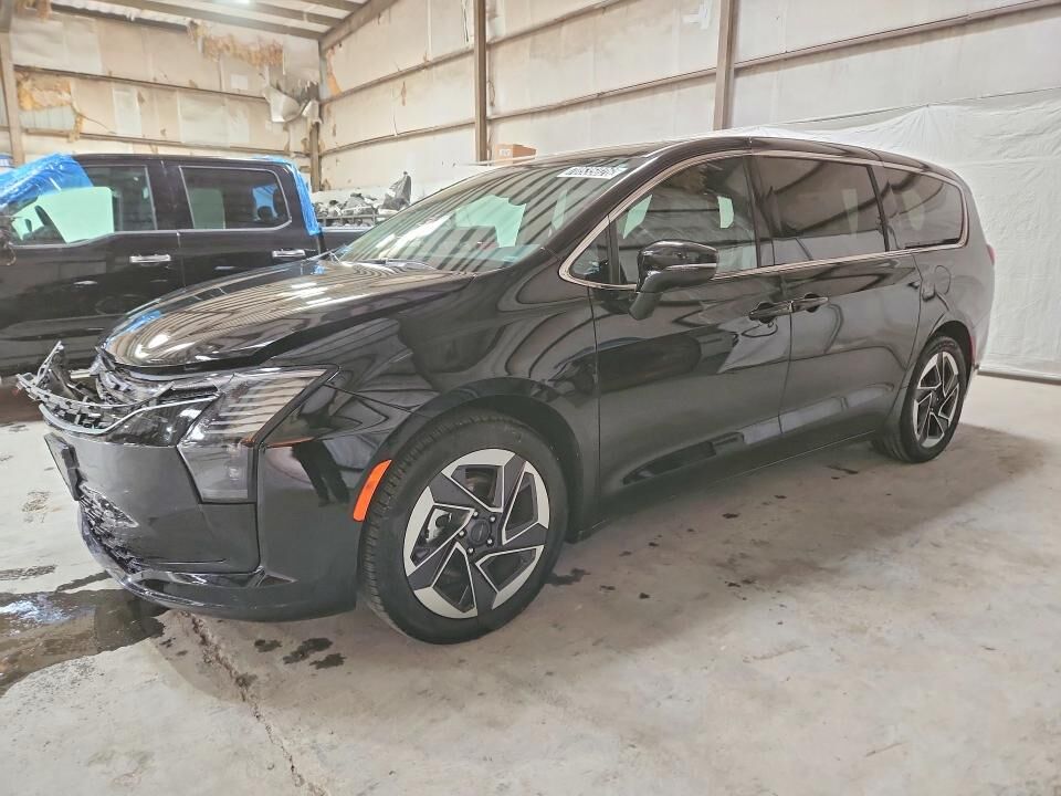 2027 CHRYSLER Pacifica