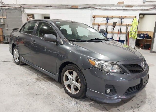 2011 TOYOTA Corolla