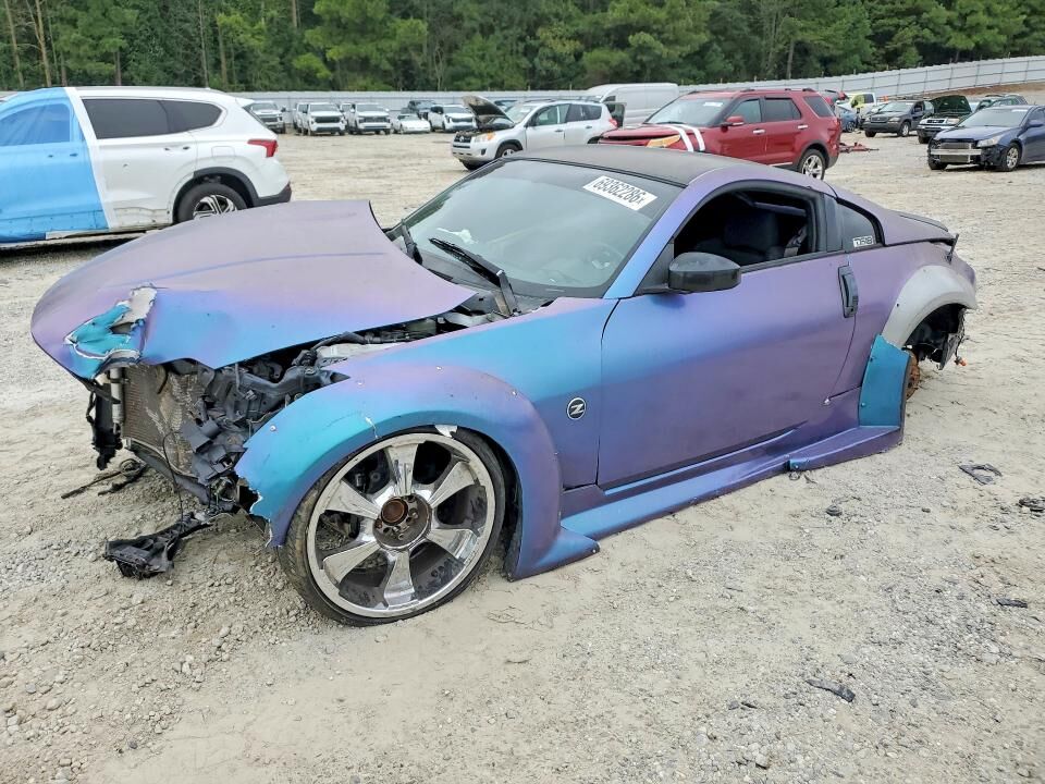2005 NISSAN 350Z