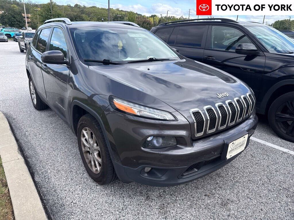 2018 JEEP Cherokee