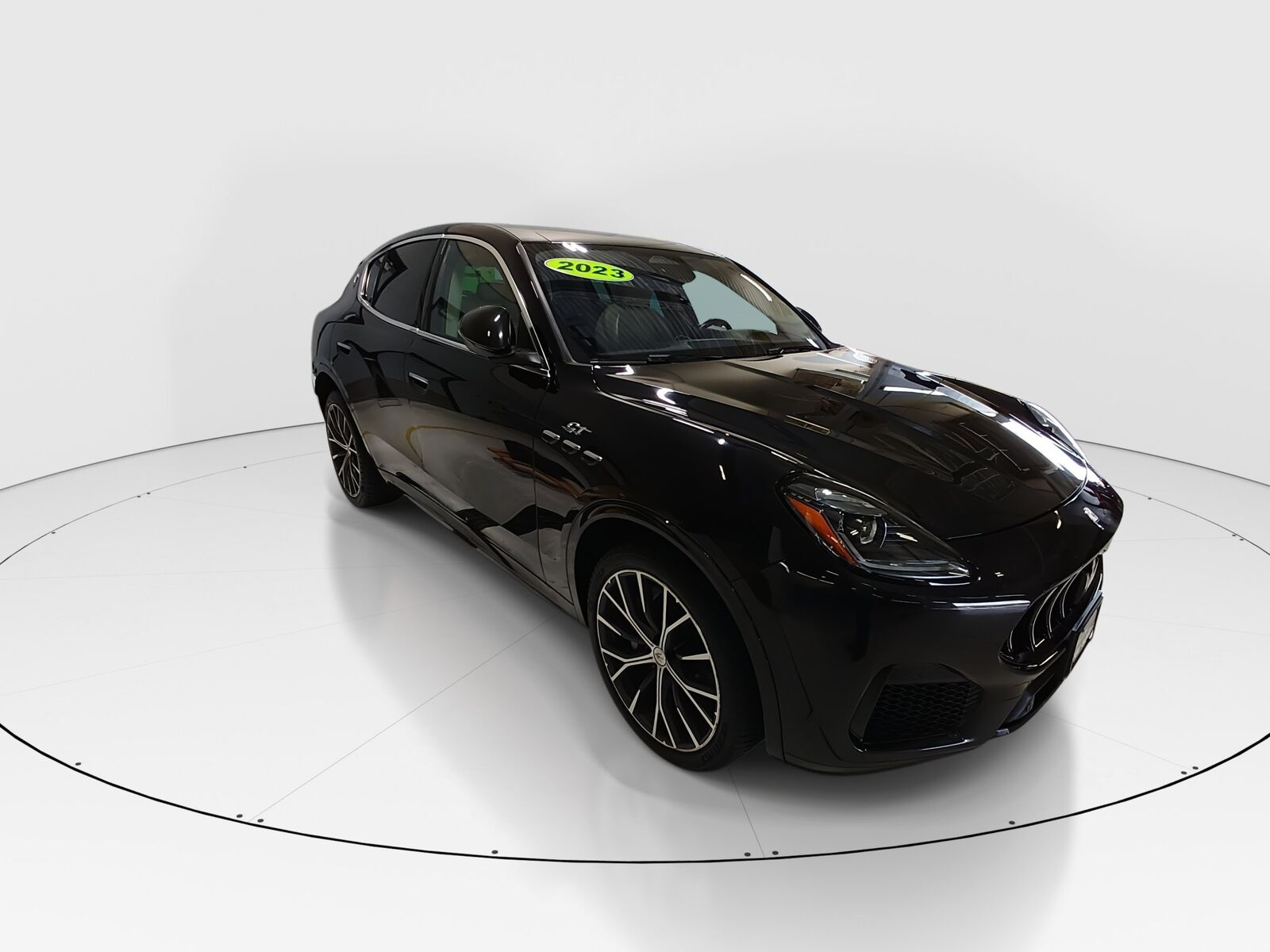 2023 MASERATI Grecale