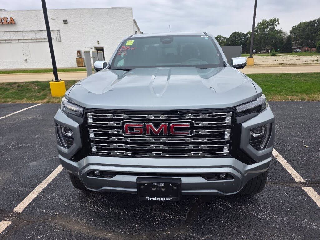 2023 GMC Canyon