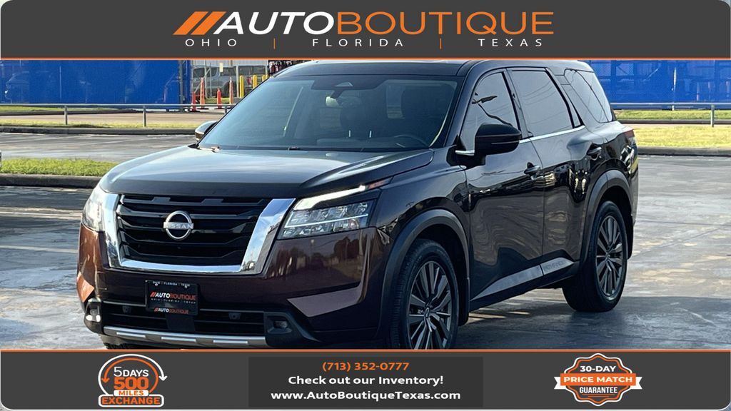 2022 NISSAN Pathfinder