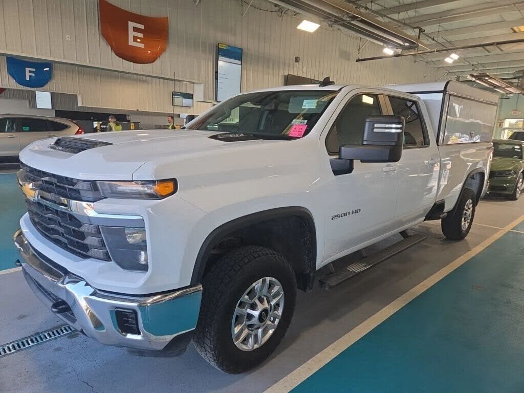 2024 CHEVROLET Silverado HD