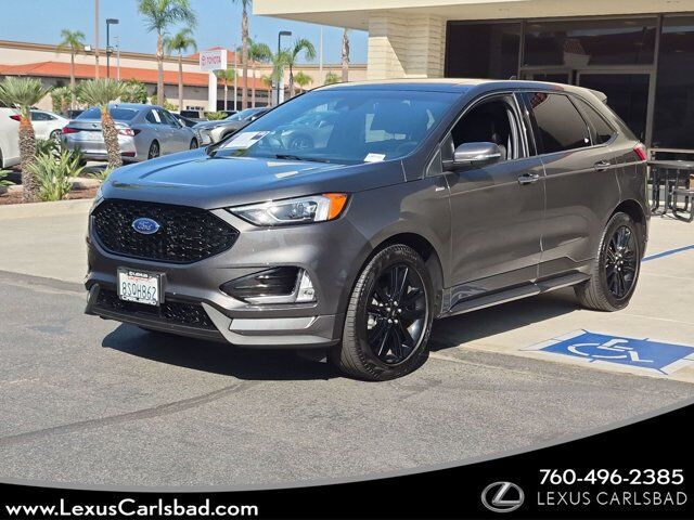 2020 FORD Edge